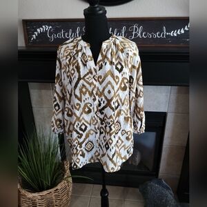 Chelsea &Theodore Ladies Tunic Top